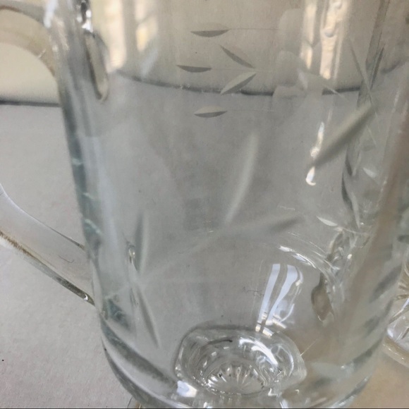 2 Vintage Cut Glass Coffee Mugs - Picture 3 of 8